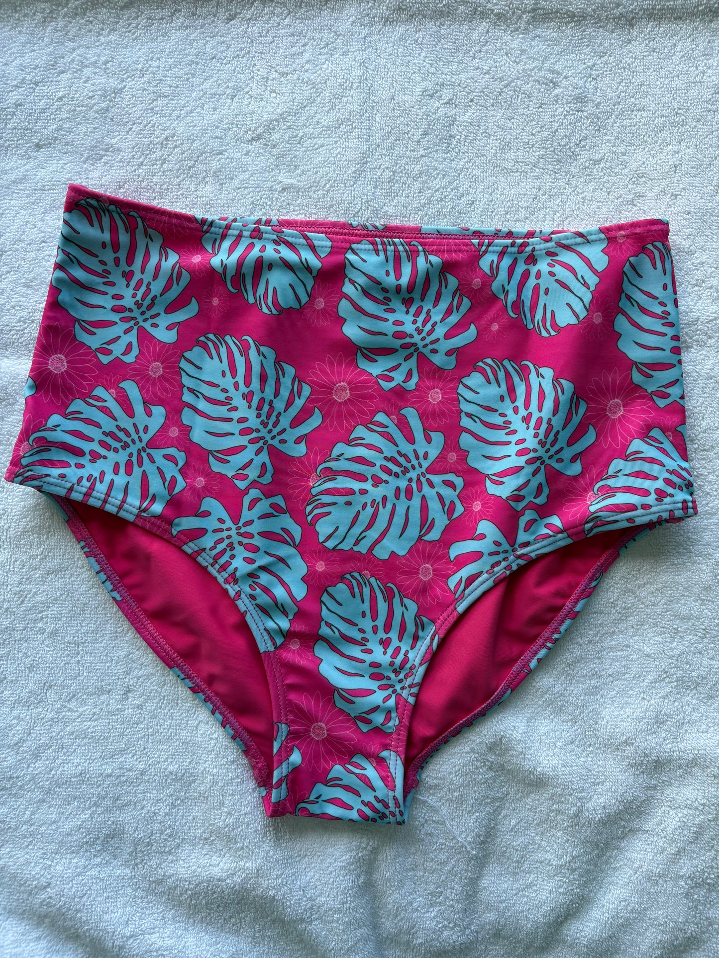 Emily Bikini Set in Bubblegum Pink