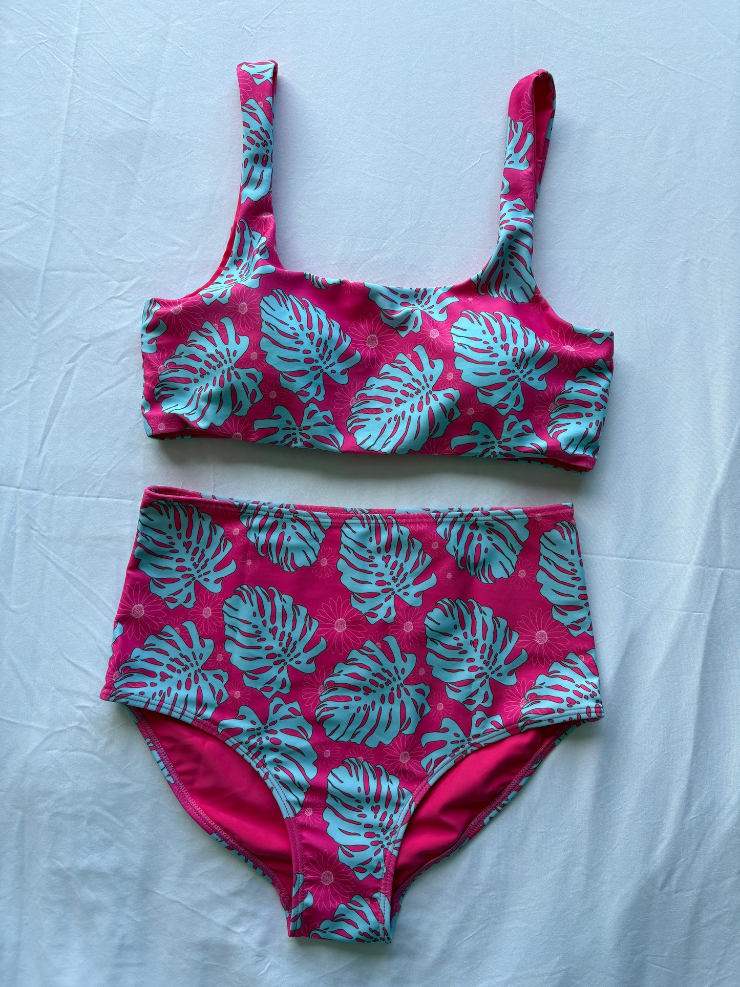 Emily Bikini Set in Bubblegum Pink