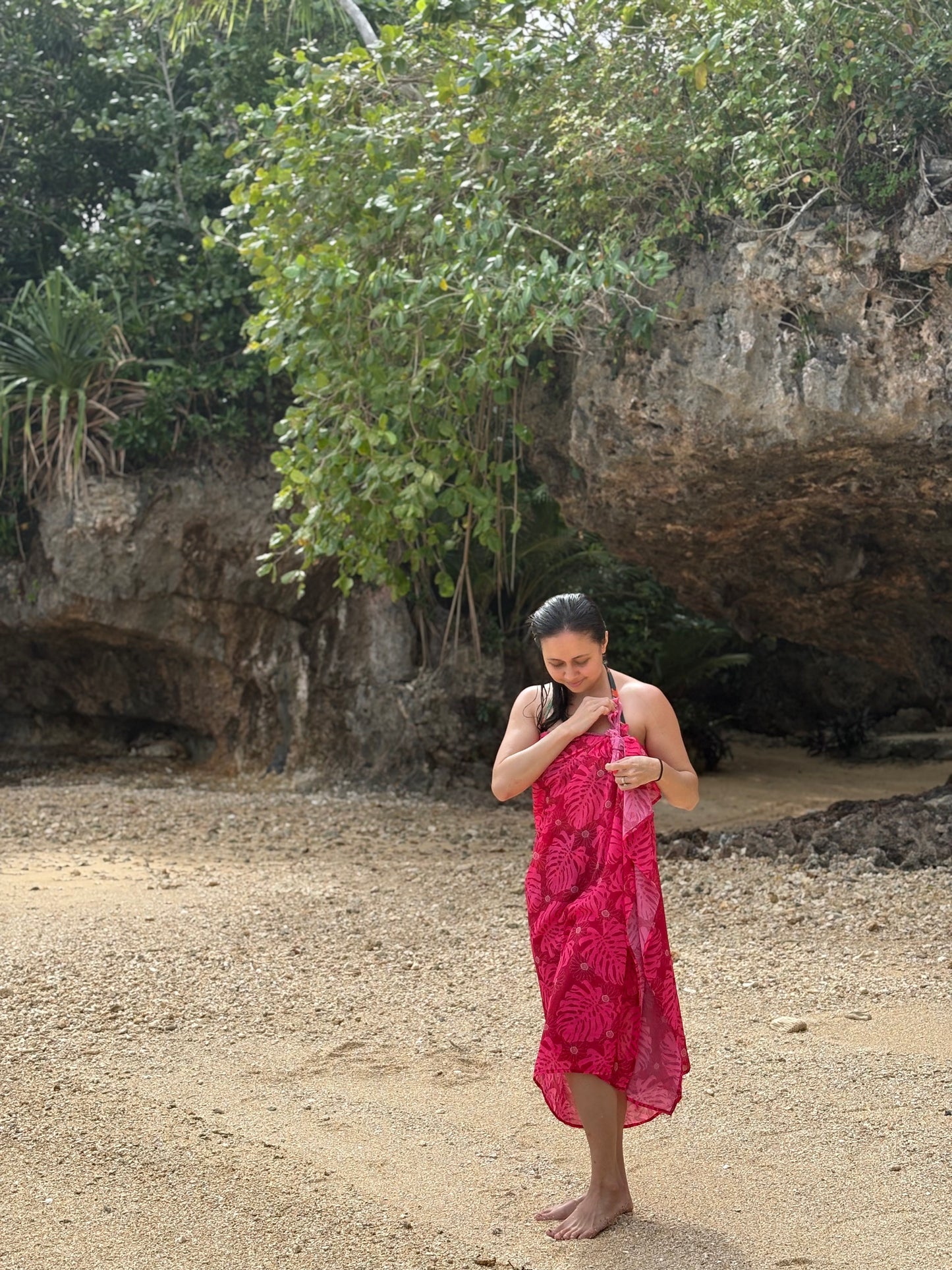 Francesca Sarong in Fuscia Monstera